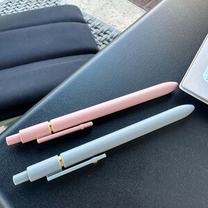 Stylish Pink and Gray Pens